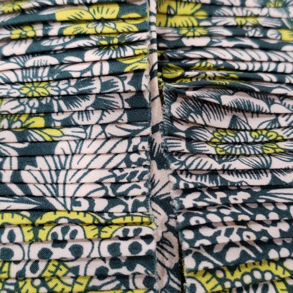 J. Crew Sleeveless Blouse Sz 2 - Picture 4 of 4